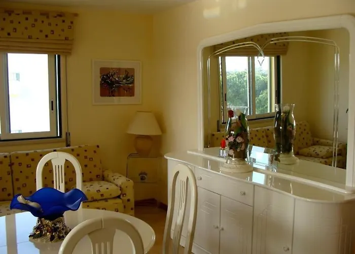 Calm Sunny Near Falesia * Albufeira