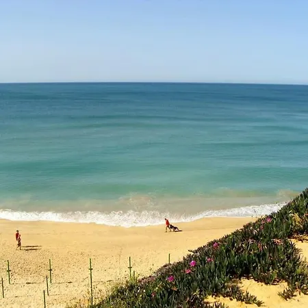 Apartment Calm Sunny Near Falesia Albufeira